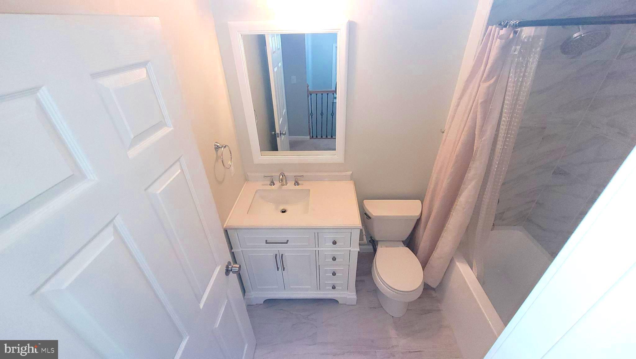 545 Winding Road Lansdale, PA 19446 - Photo 27 of 46 hall bathroom