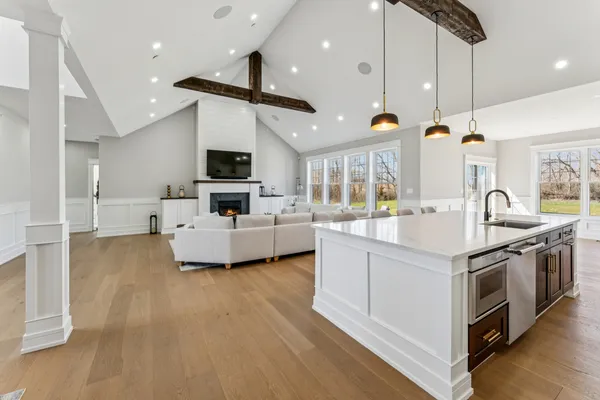 $727,000 | 10408 Henning Drive, Huntley, IL 60142