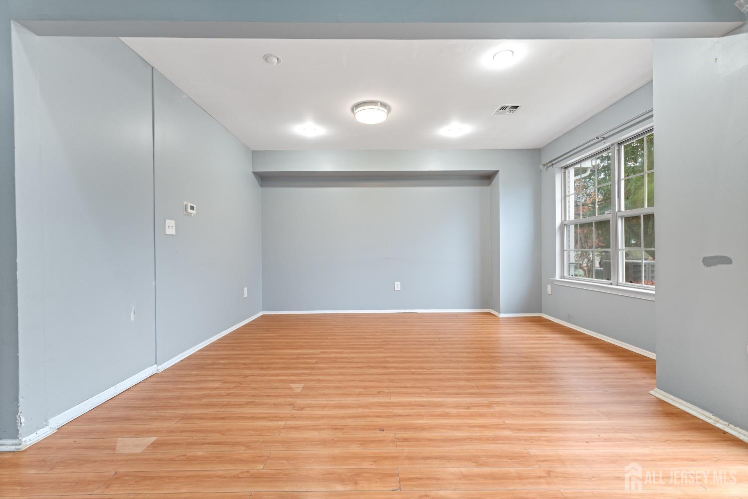 155 Salem Road North Brunswick, NJ 08902 - Photo 8 of 15 Gallery Image 8