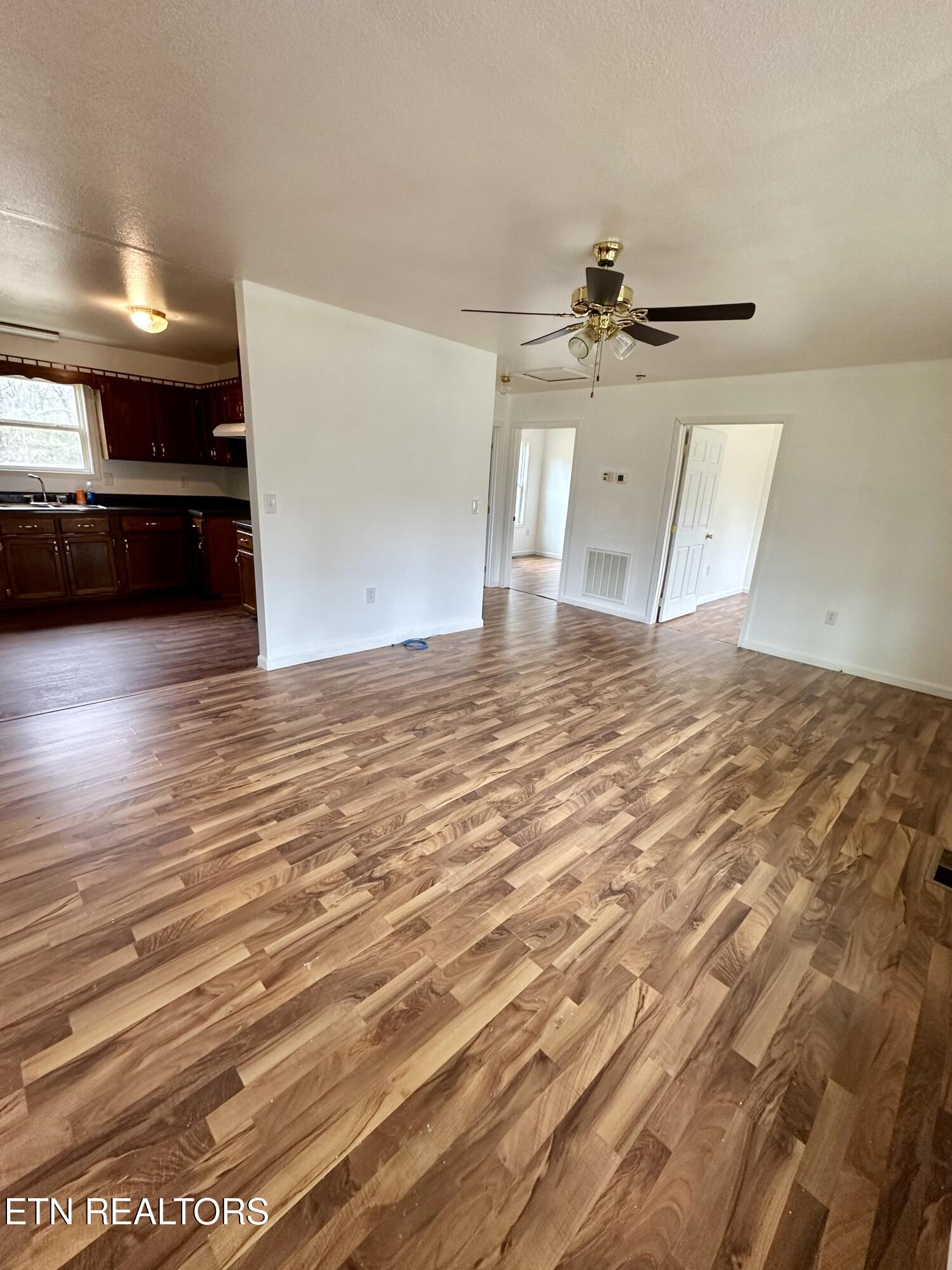 1442 Rome Road Lancing, TN 37770 - Photo 4 of 18 IMG_3823