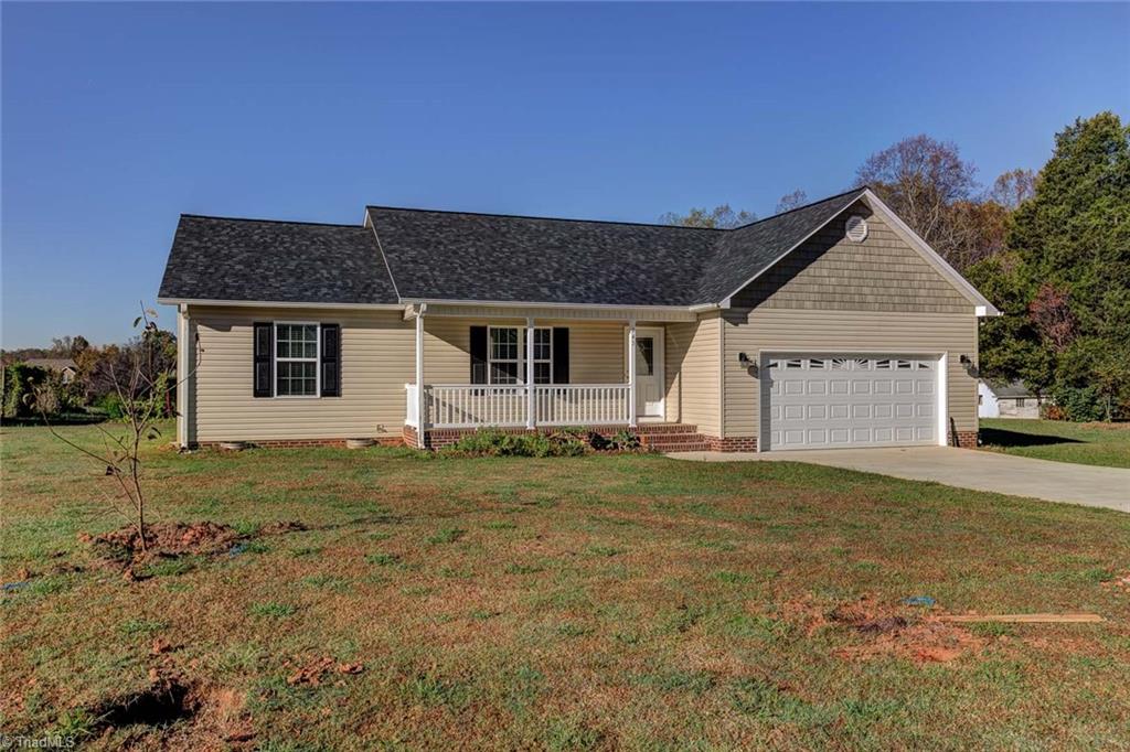 945 Tussey Road Lexington, NC 27295 - Photo 1 of 28 Gallery Image 1
