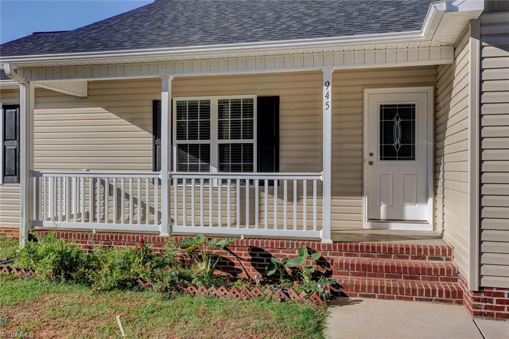 945 Tussey Road Lexington, NC 27295 - Photo 2 of 28 Gallery Image 2
