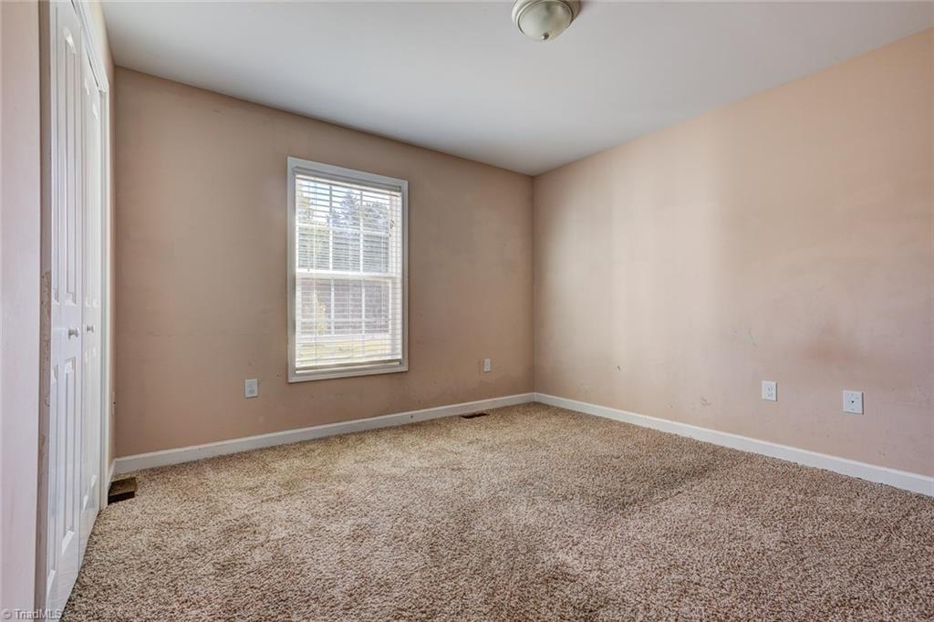 945 Tussey Road Lexington, NC 27295 - Photo 17 of 28 Gallery Image 17