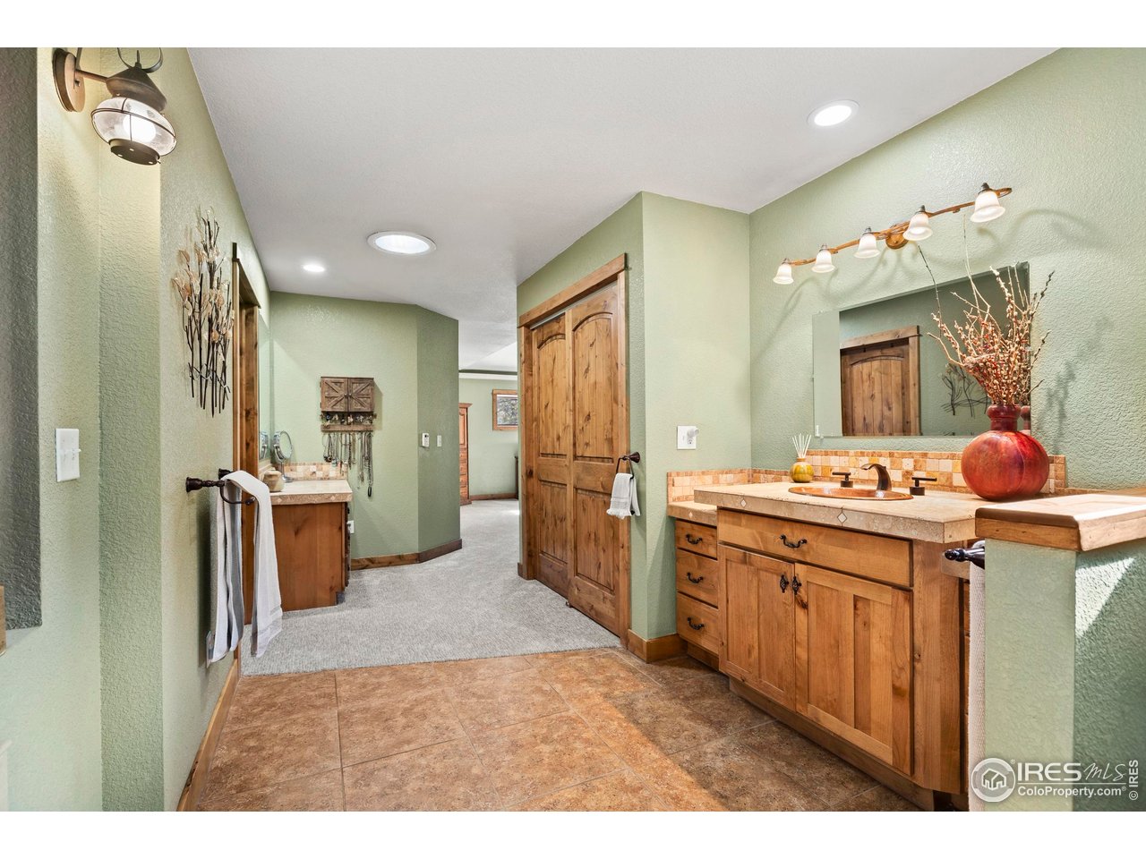 952 Skinner Gulch Road Loveland, CO 80537 - Photo 22 of 43 Spacious Primary Bathroom