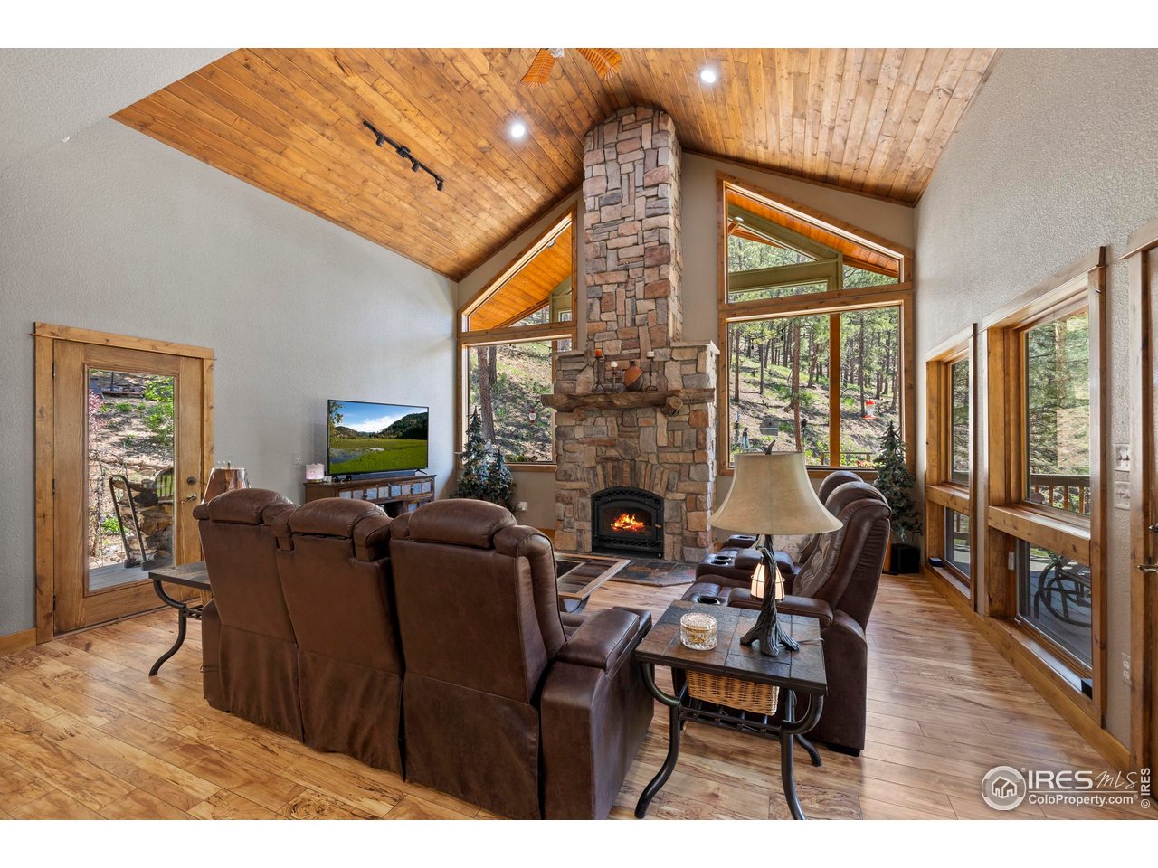952 Skinner Gulch Road Loveland, CO 80537 - Photo 8 of 43 2-Story Great Room with Tongue and Groove Ceiling