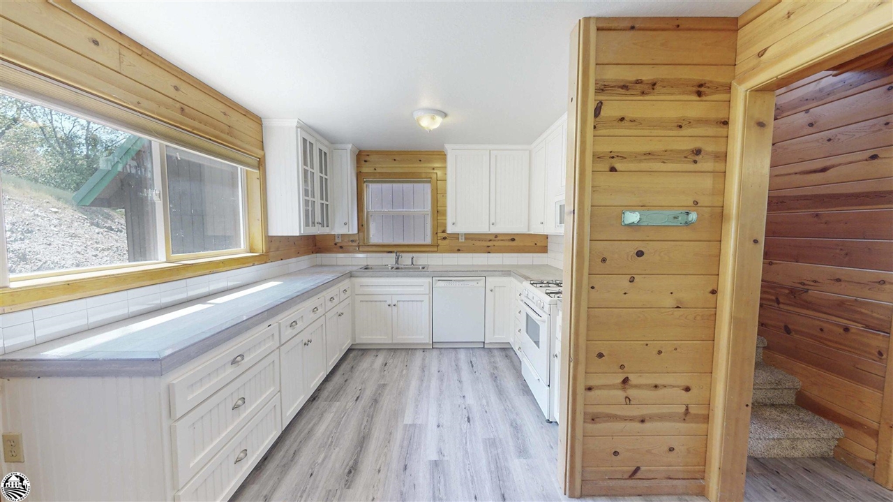 5833 Parrotts Ferry Road Vallecito, CA 95251 - Photo 14 of 58 Gallery Image 14