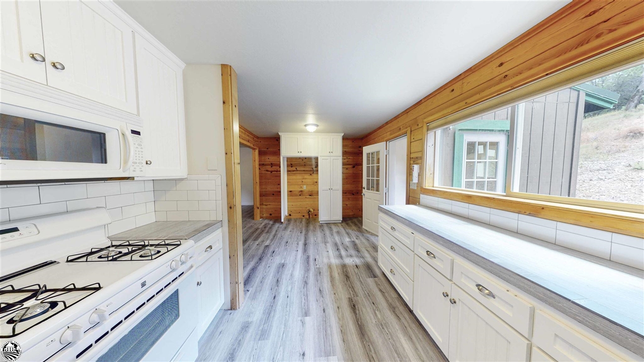 5833 Parrotts Ferry Road Vallecito, CA 95251 - Photo 15 of 58 Gallery Image 15