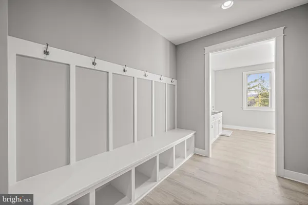 a view of walk in closet