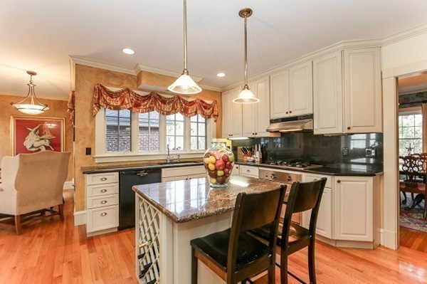 32 Wendover Road Longmeadow, MA 01106 - Photo 13 of 26 Gallery Image 13