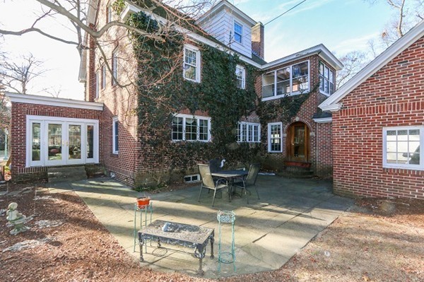 32 Wendover Road Longmeadow, MA 01106 - Photo 4 of 26 Gallery Image 4