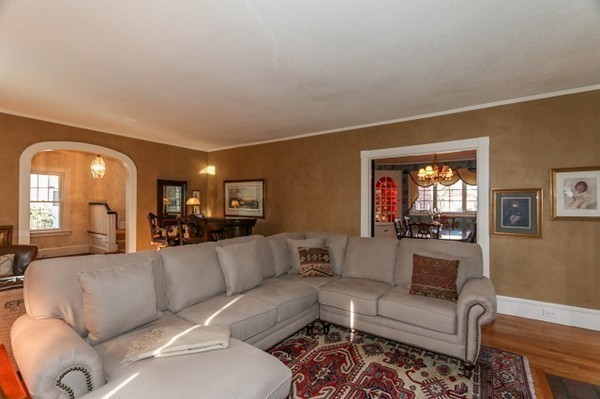 32 Wendover Road Longmeadow, MA 01106 - Photo 8 of 26 Gallery Image 8
