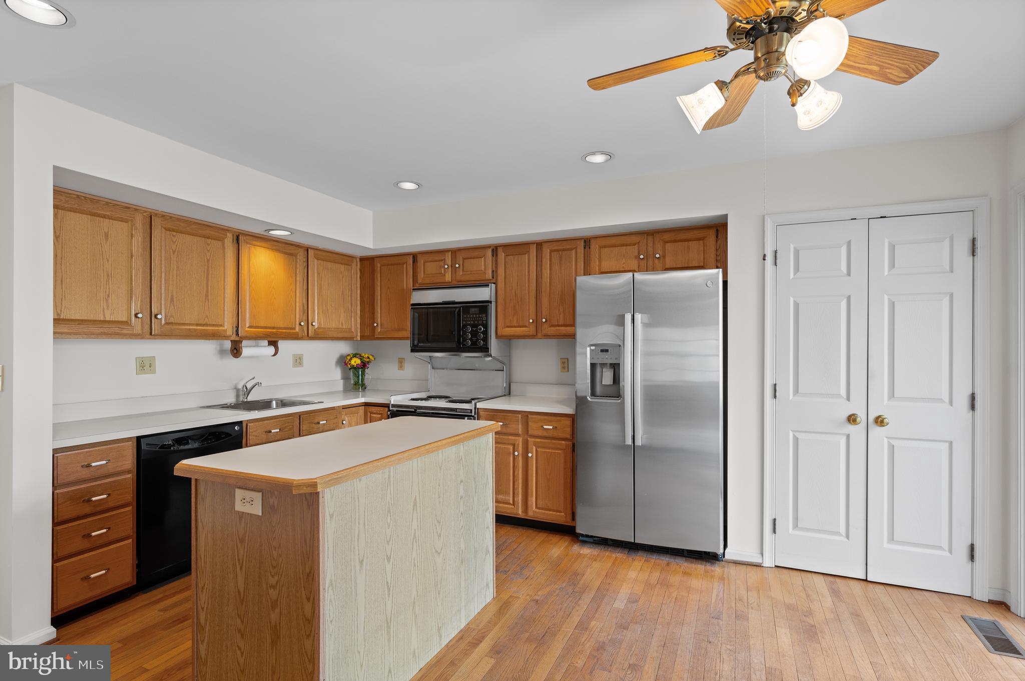 446 Waynesbrooke Road Berwyn, PA 19312 - Photo 12 of 34
