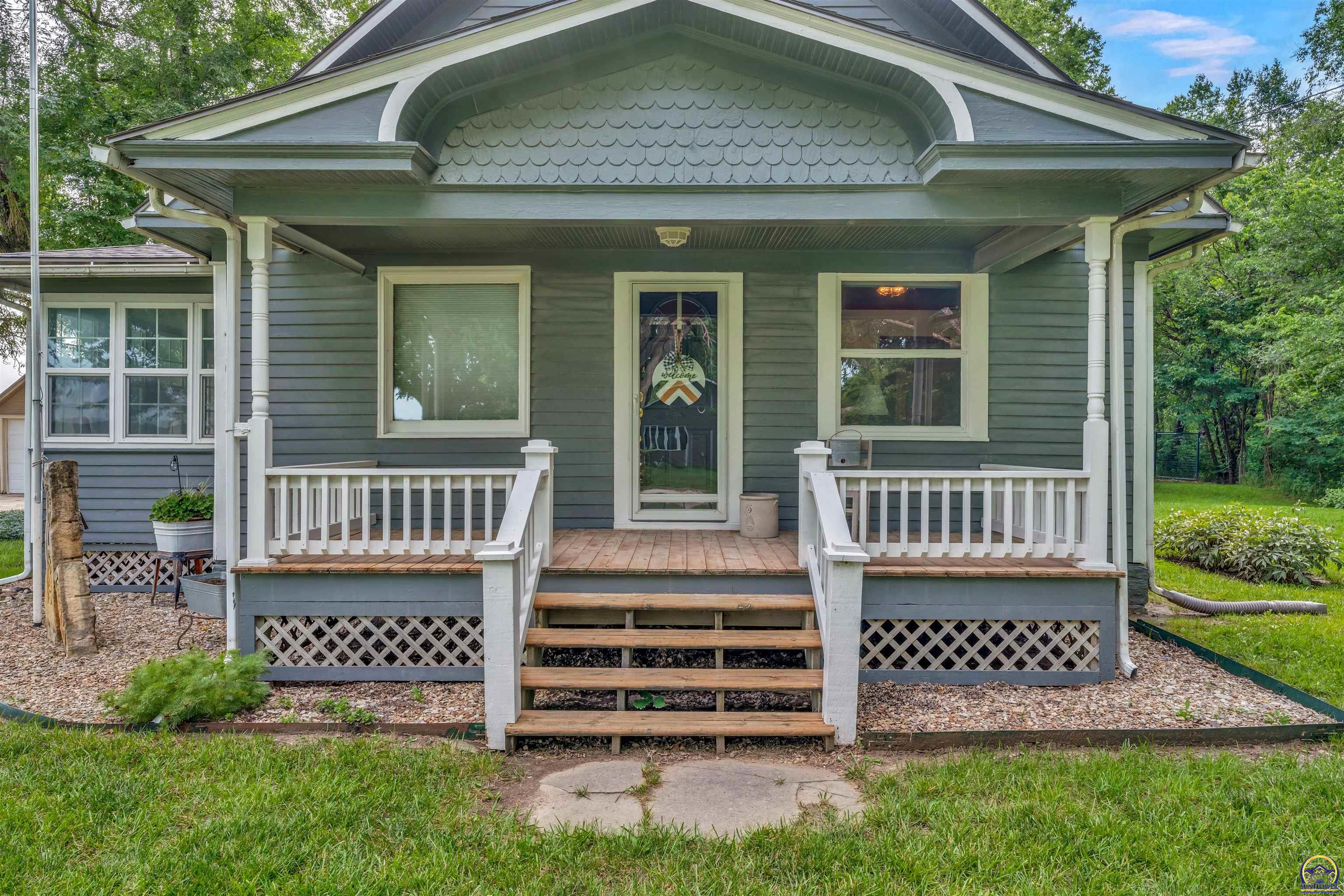 6521 Northwest Hall Road Rossville, KS 66533 - Photo 6 of 33