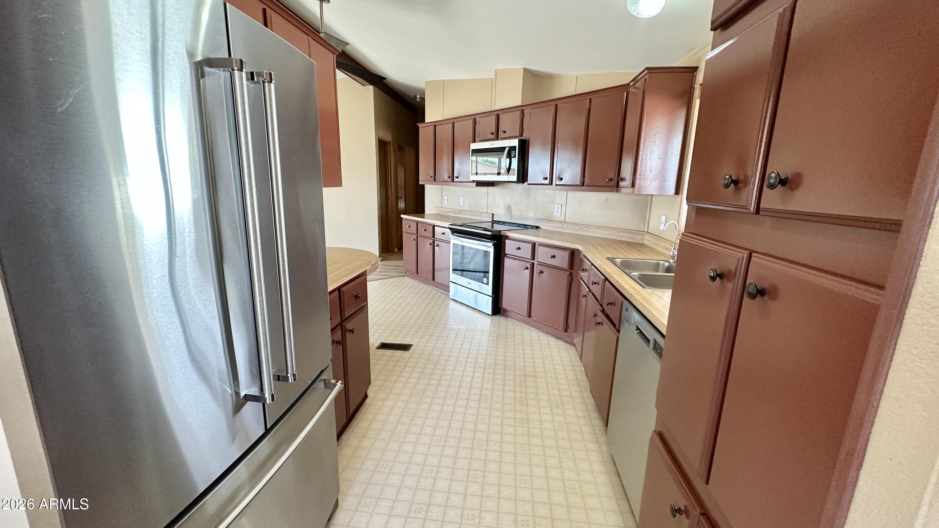 834 South Meridian Road, Unit 90 Apache Junction, AZ 85120 - Photo 11 of 56 IMG_0835(1)