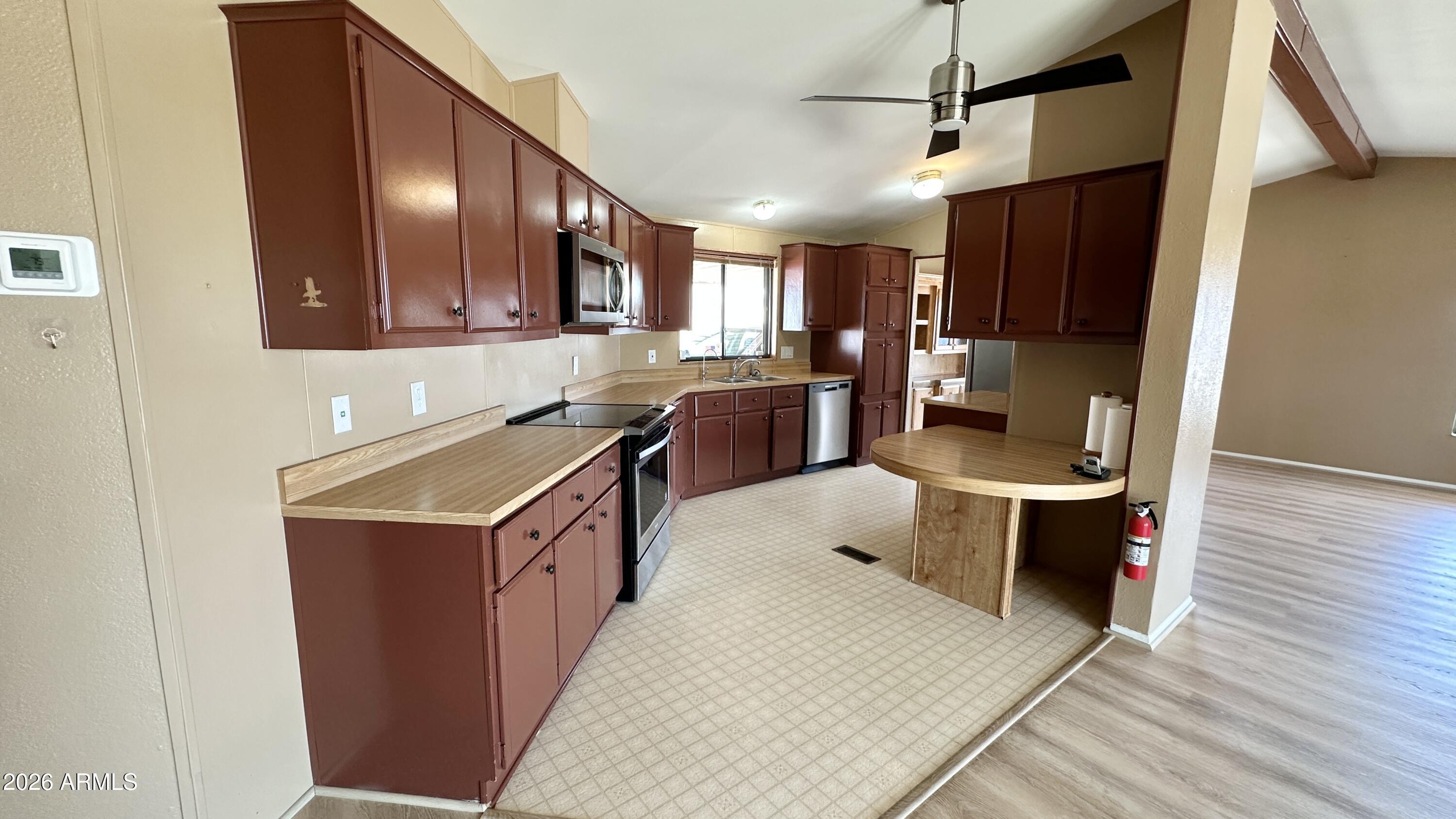 834 South Meridian Road, Unit 90 Apache Junction, AZ 85120 - Photo 10 of 56 IMG_0834(1)