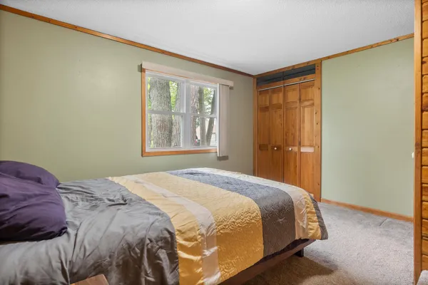 $455,000 | 910 East Evergreen Street, Isle, MN 56342