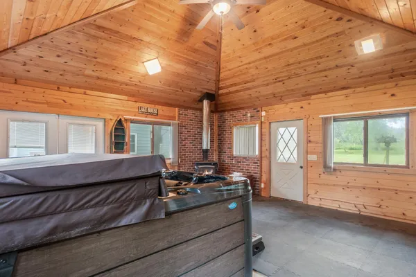 $455,000 | 910 East Evergreen Street, Isle, MN 56342