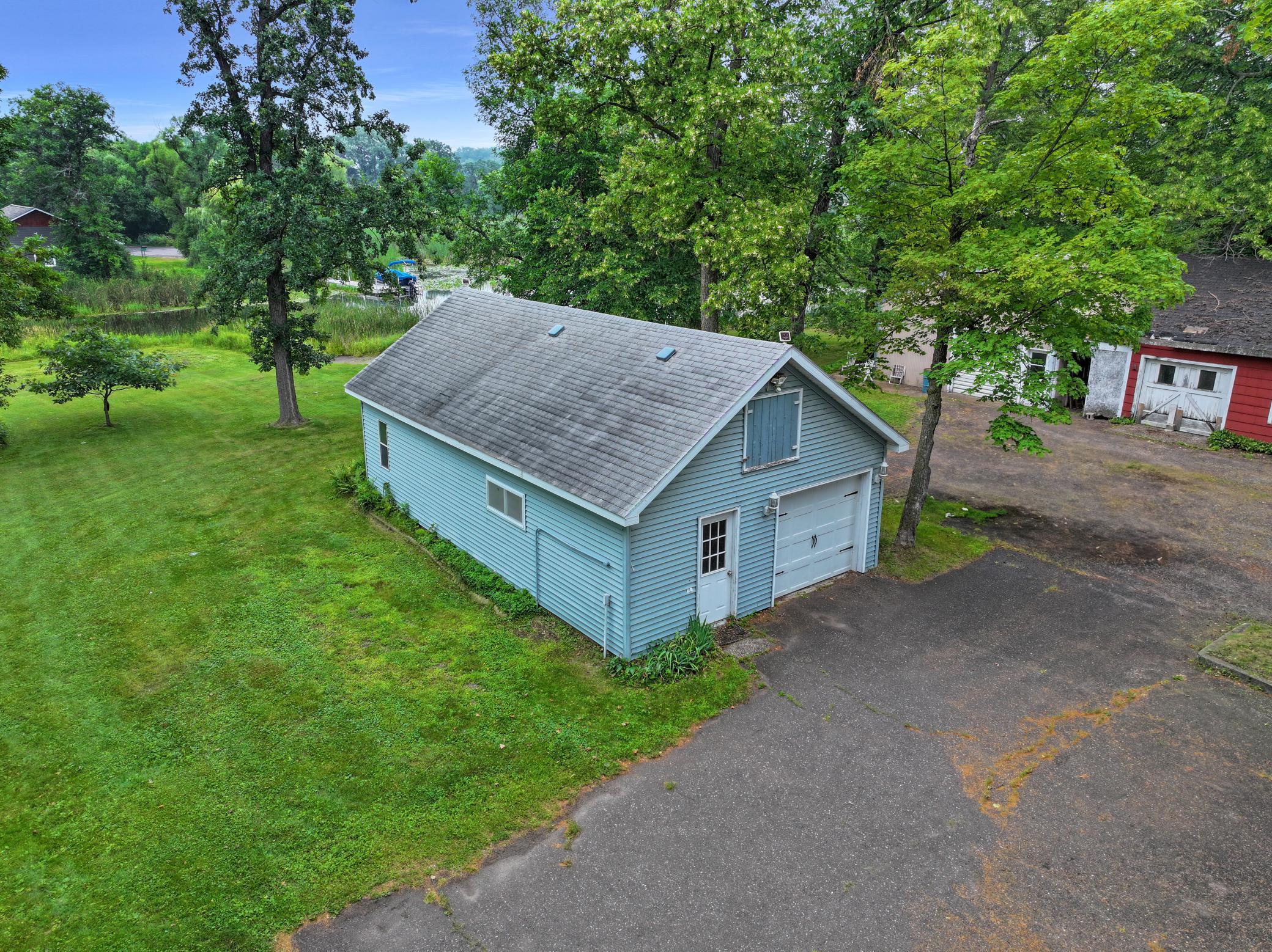 910 East Evergreen Street Isle, MN 56342 - Photo 5 of 31