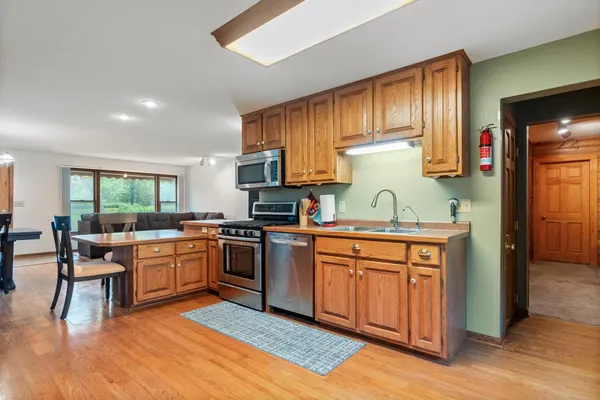 $455,000 | 910 East Evergreen Street, Isle, MN 56342