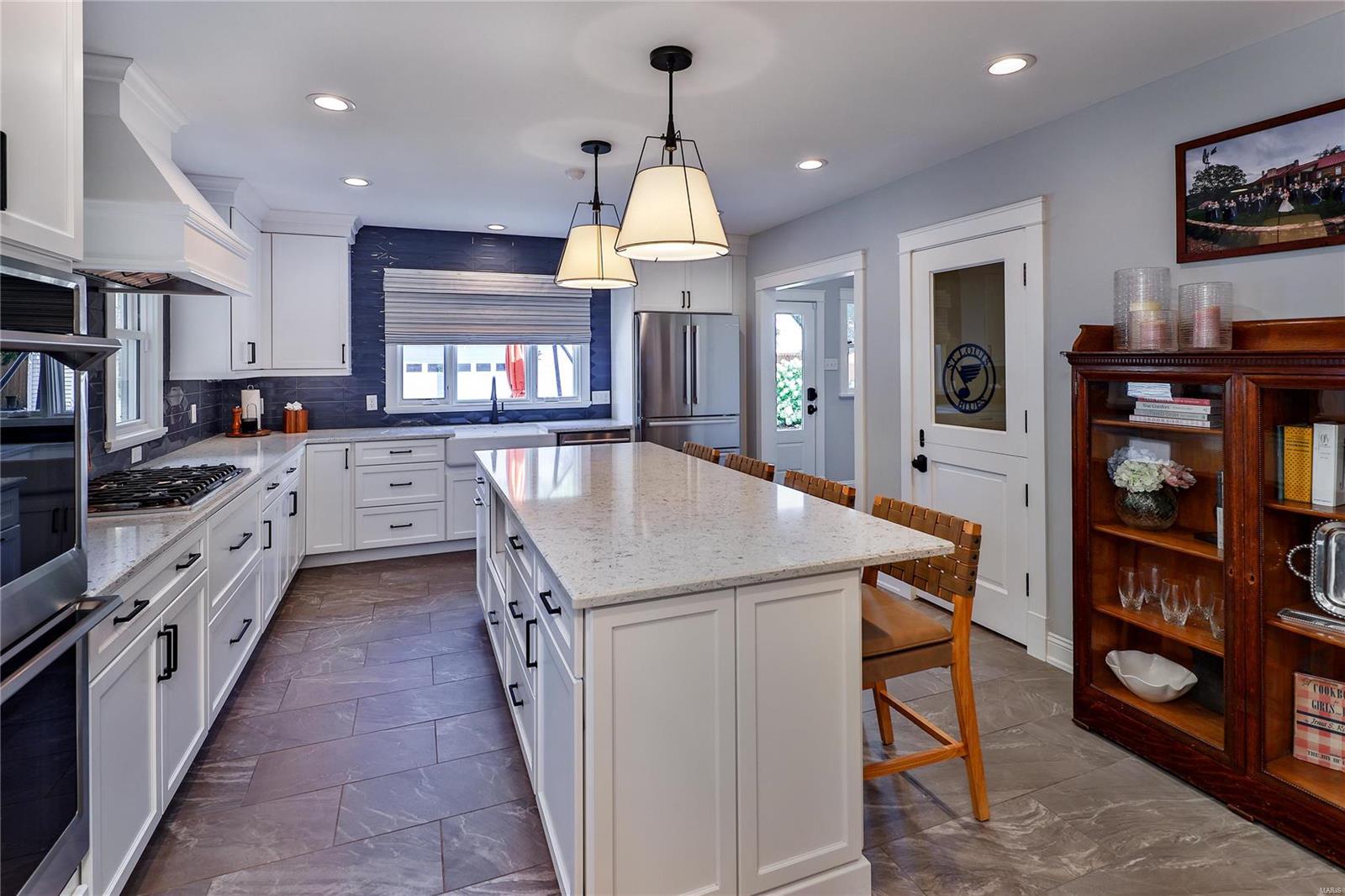 830 North Sappington Road St. Louis, MO 63122 - Photo 11 of 29