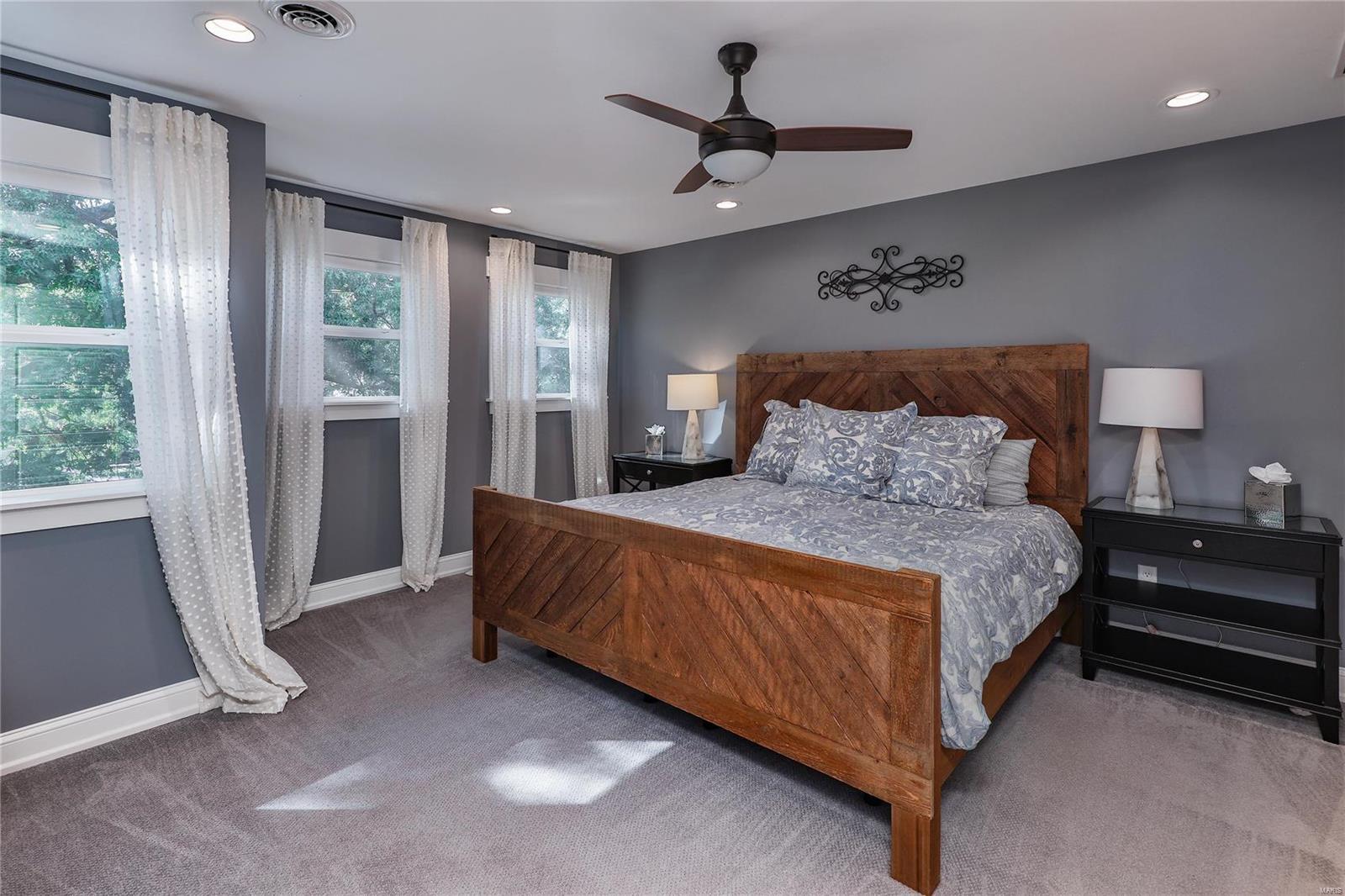 830 North Sappington Road St. Louis, MO 63122 - Photo 17 of 29