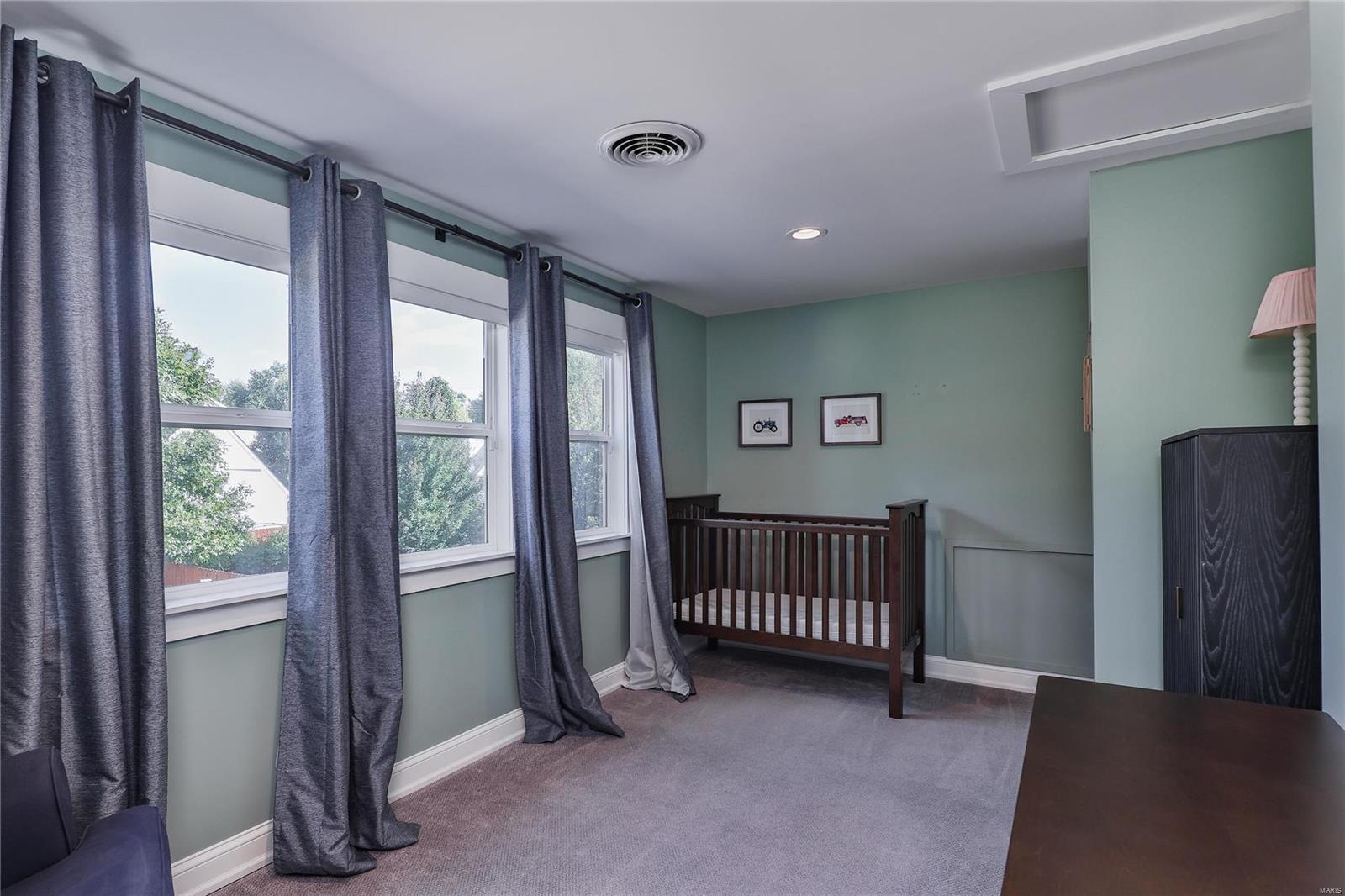 830 North Sappington Road St. Louis, MO 63122 - Photo 22 of 29