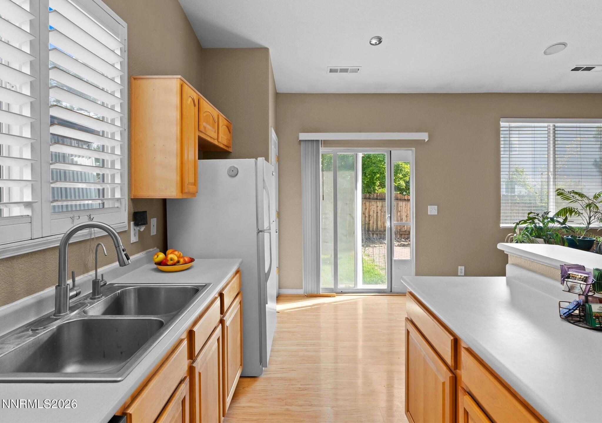9275 Rising Moon Drive Reno, NV 89506 - Photo 11 of 34 d