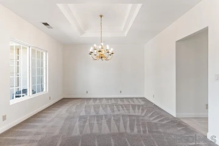 4417 Fallsbrae Road Fallbrook, CA 92028 - Photo 12 of 48 Gallery Image 12