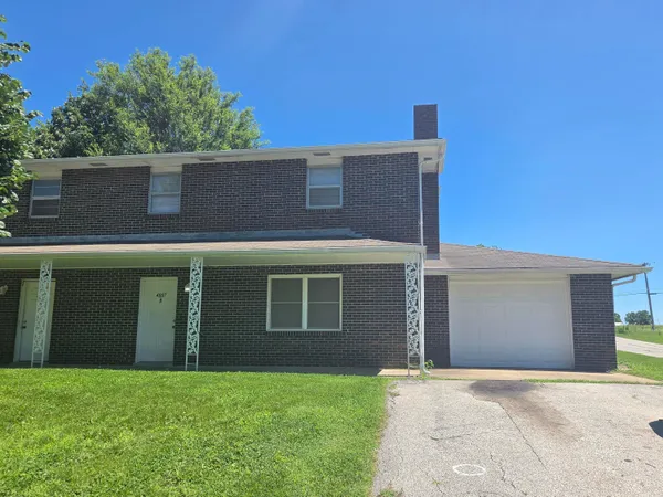 $1,300 | 4807 East Schooner Road, Unit B, Columbia, MO 65201