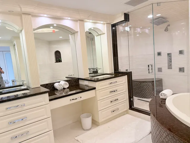 $9,000 | 3560 South Ocean Boulevard, Unit 300, South Palm Beach, FL 33480