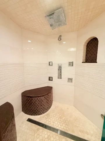 $9,000 | 3560 South Ocean Boulevard, Unit 300, South Palm Beach, FL 33480