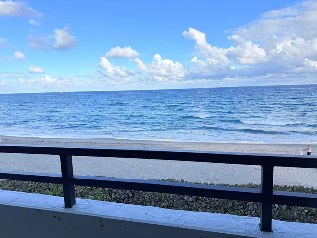 $9,000 | 3560 South Ocean Boulevard, Unit 300, South Palm Beach, FL 33480