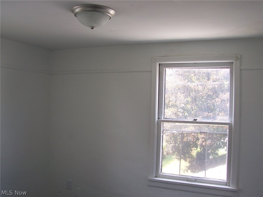 1025 Chalker Street Akron, OH 44310 - Photo 18 of 29 Gallery Image 18