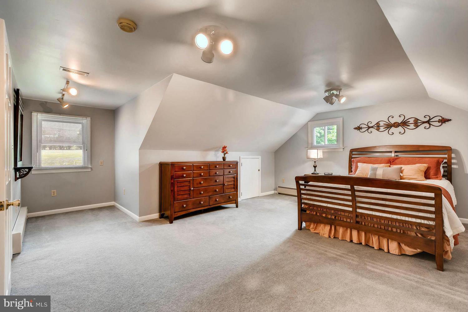2705 Lawson Road Fallston, MD 21047 - Photo 17 of 30 an empty room with windows and ceiling fan