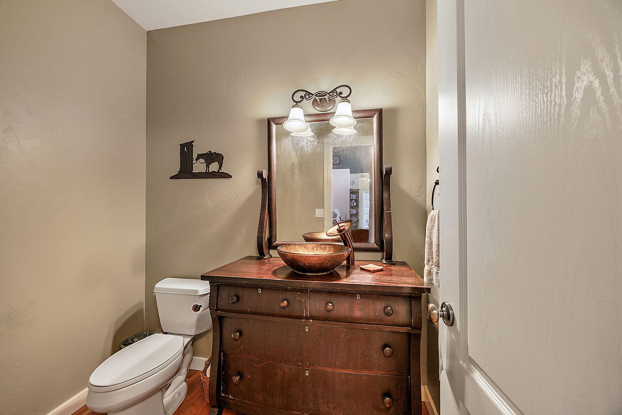 4151 Lower River Road Grants Pass, OR 97526 - Photo 35 of 86 powder room