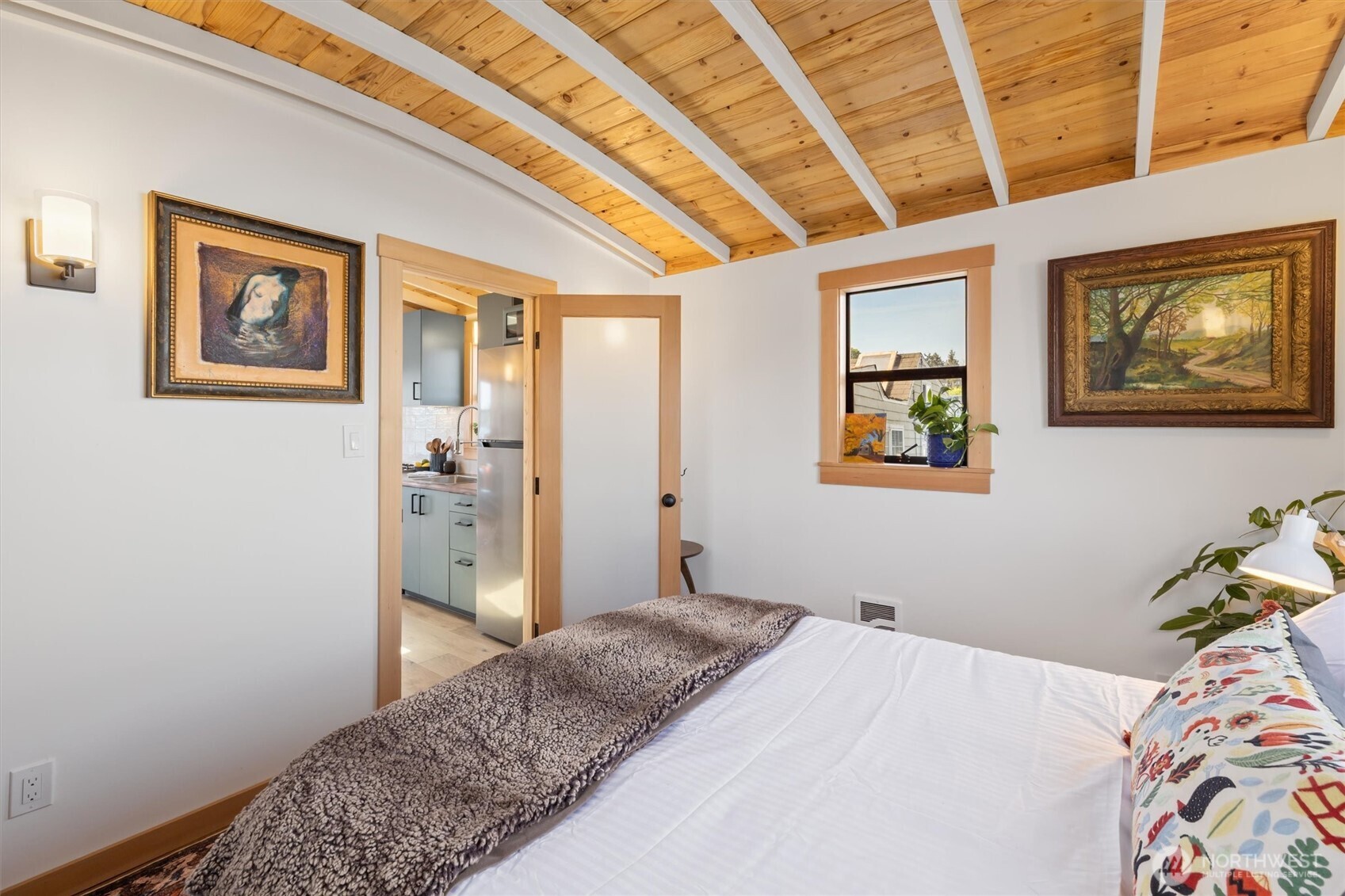 1080 West Ewing Place, Unit 0P Seattle, WA 98119 - Photo 15 of 31