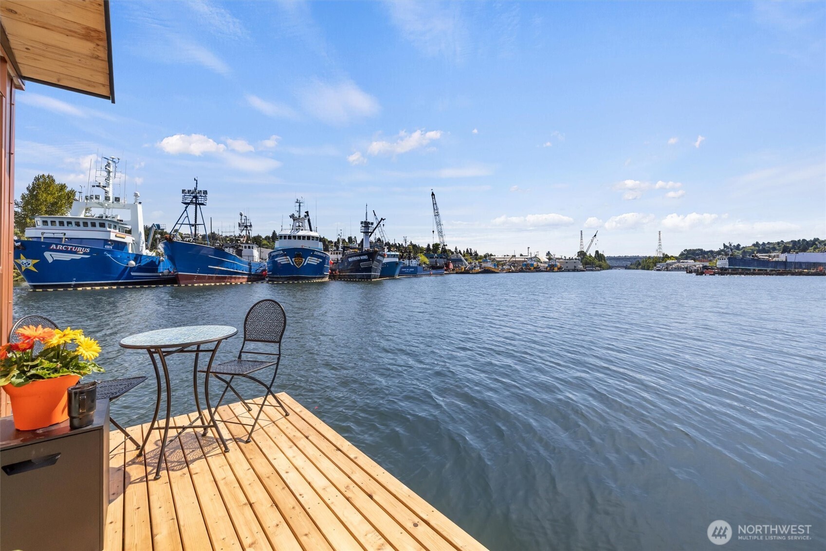 1080 West Ewing Place, Unit 0P Seattle, WA 98119 - Photo 3 of 31