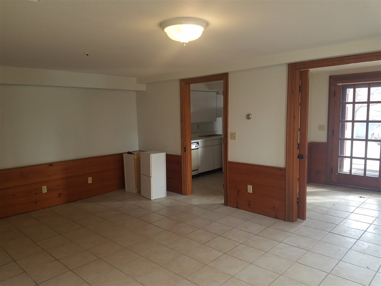 17 Portland Avenue, Unit 2 Dover, NH 03820 - Photo 3 of 6