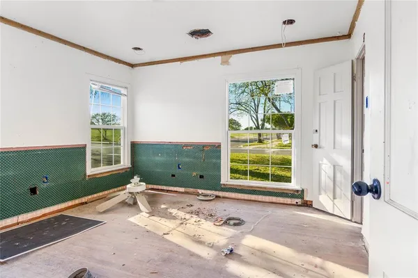 $375,000 | 2928 Pine Avenue, Waco, TX 76708