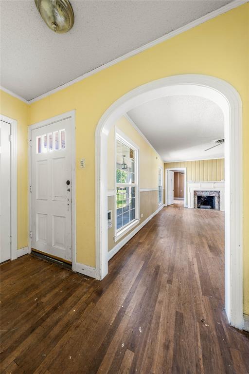 2928 Pine Avenue Waco, TX 76708 - Photo 4 of 40