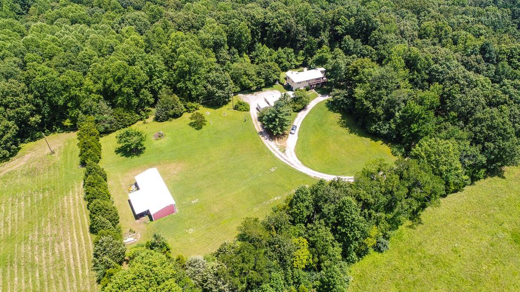 9794 Missionary Ridge Road Bon Aqua, TN 37025 - Photo 28 of 30 a view of a swimming pool