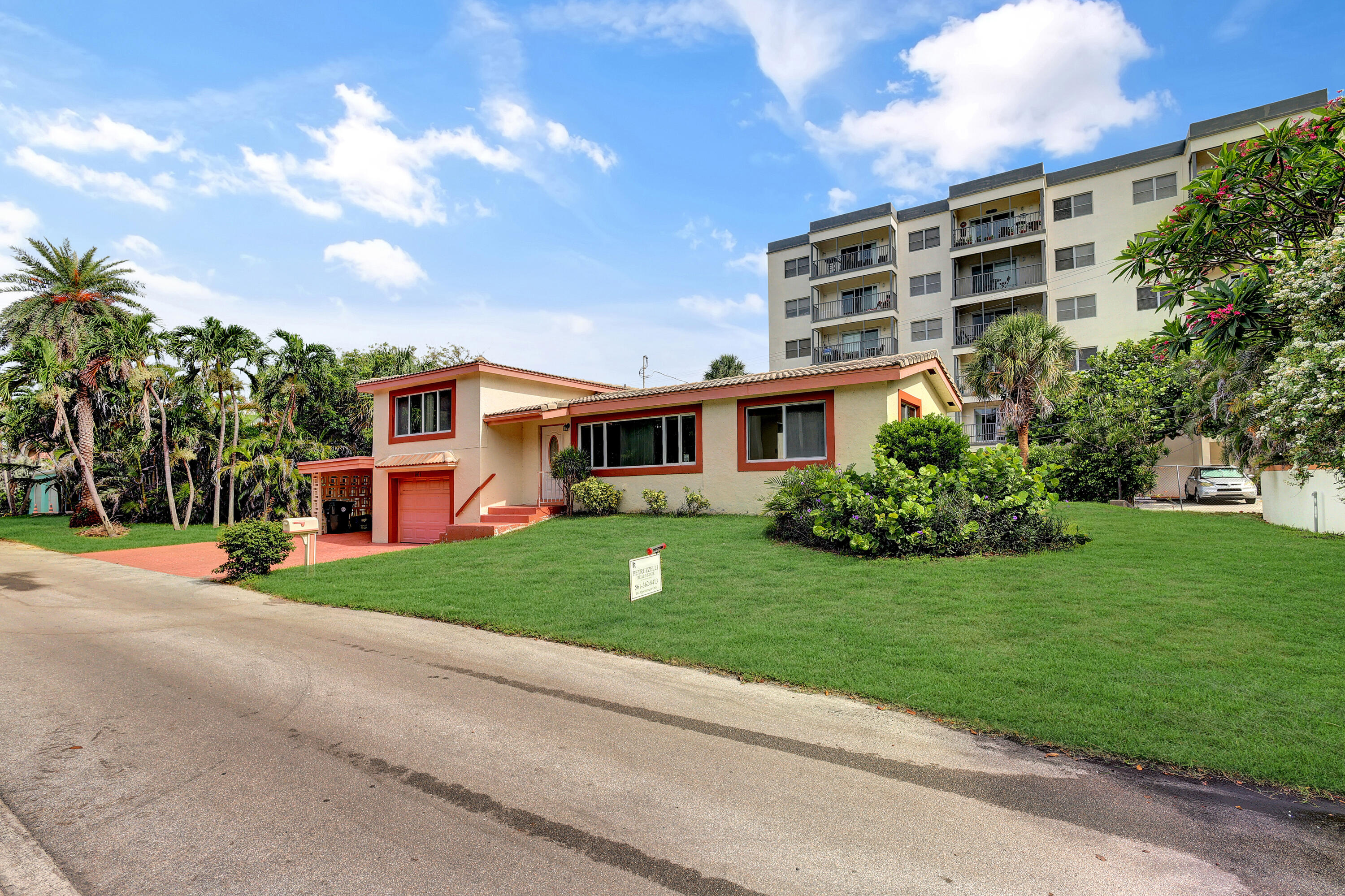 961 Lake Wyman Road Boca Raton, FL 33431 - Photo 2 of 28 2J9A6700