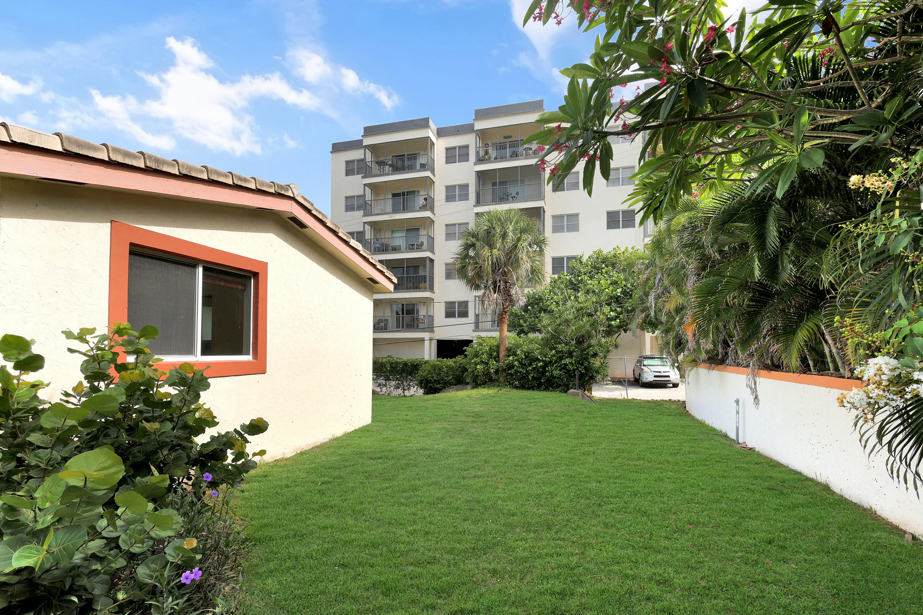 961 Lake Wyman Road Boca Raton, FL 33431 - Photo 23 of 28 2J9A6673