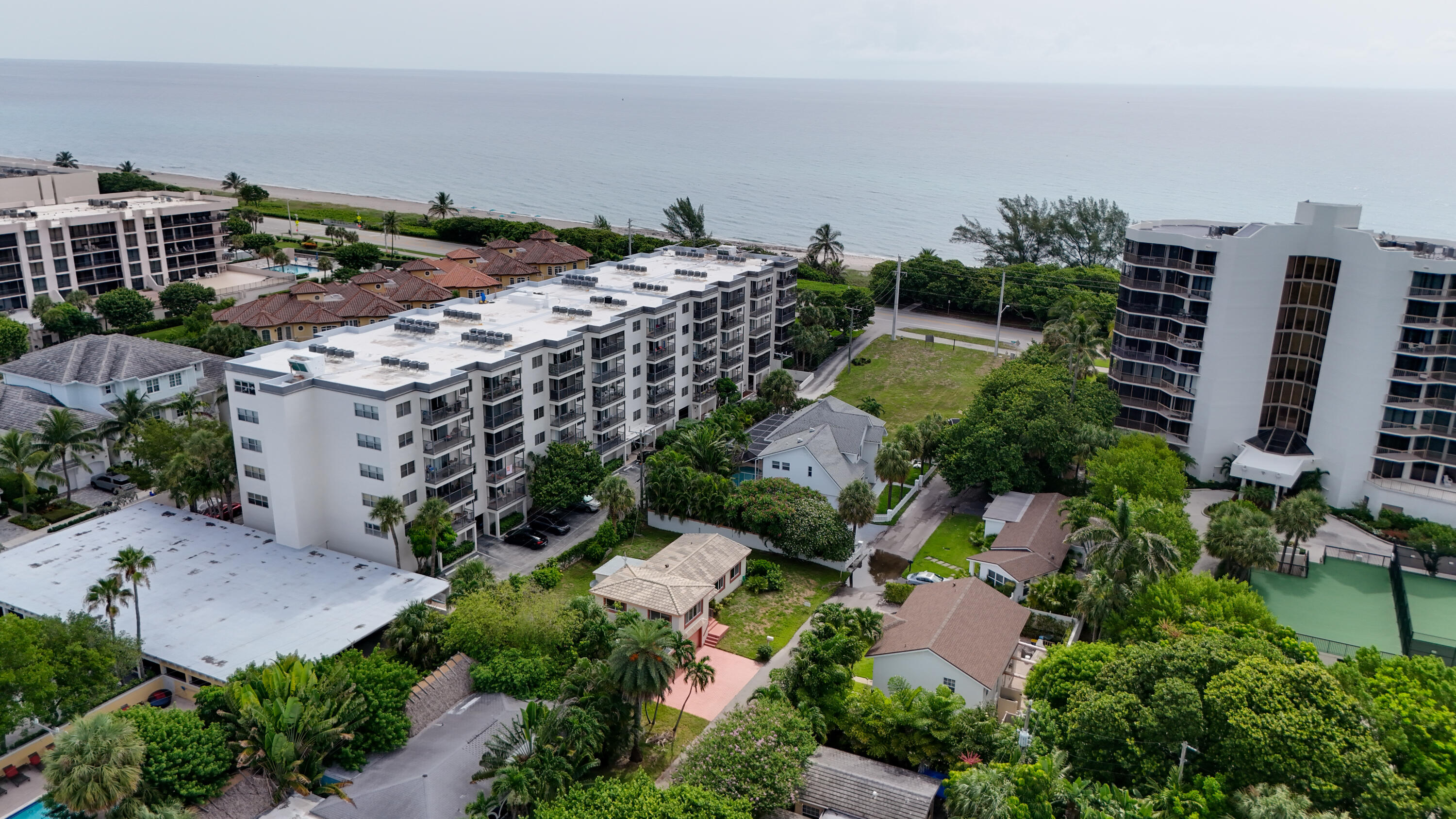 961 Lake Wyman Road Boca Raton, FL 33431 - Photo 28 of 28 DJI_20240708222656_0021_DHDR