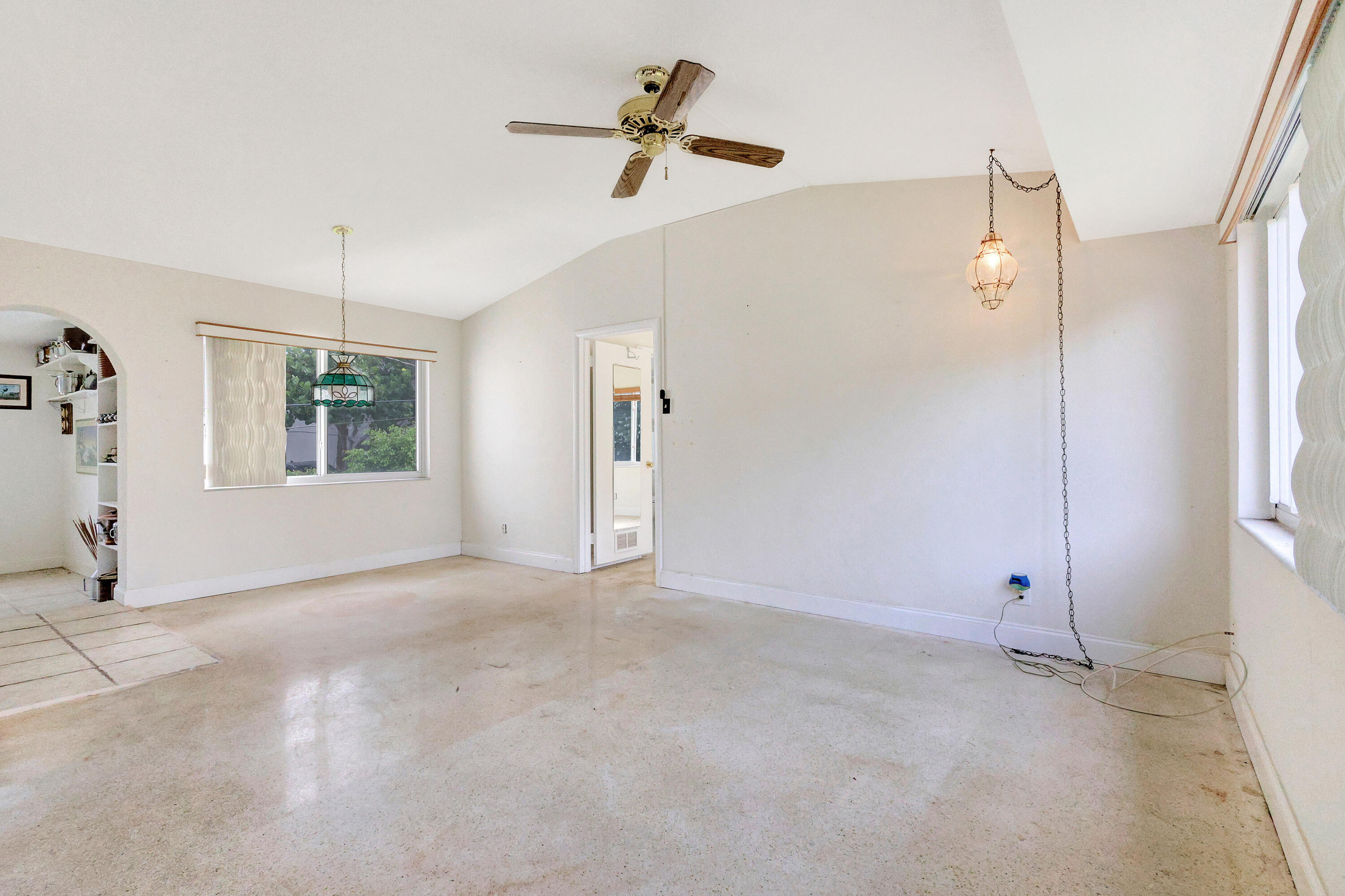 961 Lake Wyman Road Boca Raton, FL 33431 - Photo 5 of 28 2J9A6550