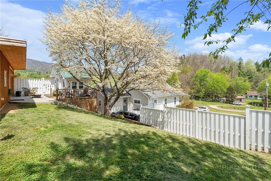 207 Main Street Butler, TN 37640 - Photo 35 of 50