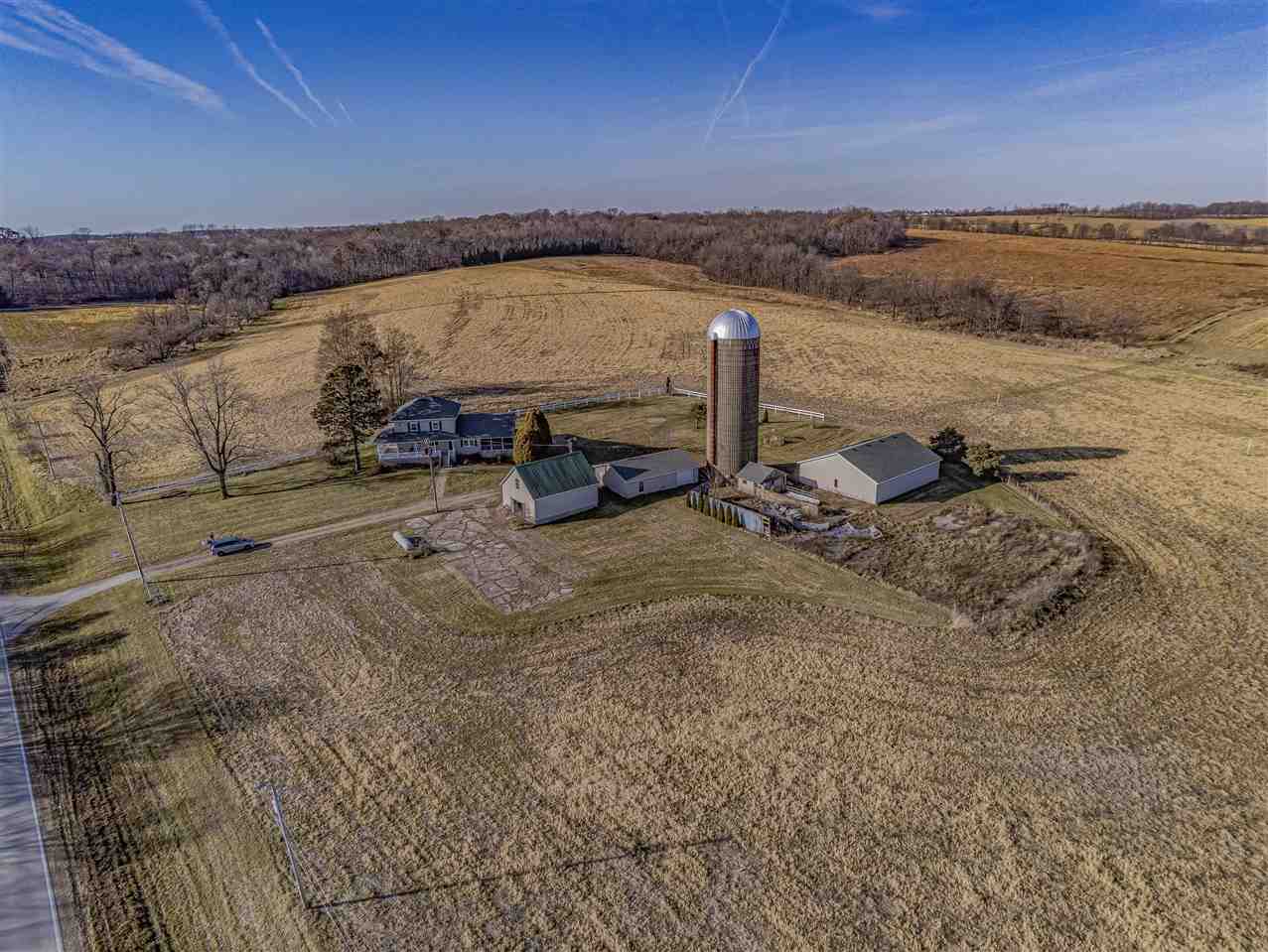 15283 Trask Bridge Road Pecatonica, IL 61063 - Photo 21 of 25 a view of outdoor space and ocean view