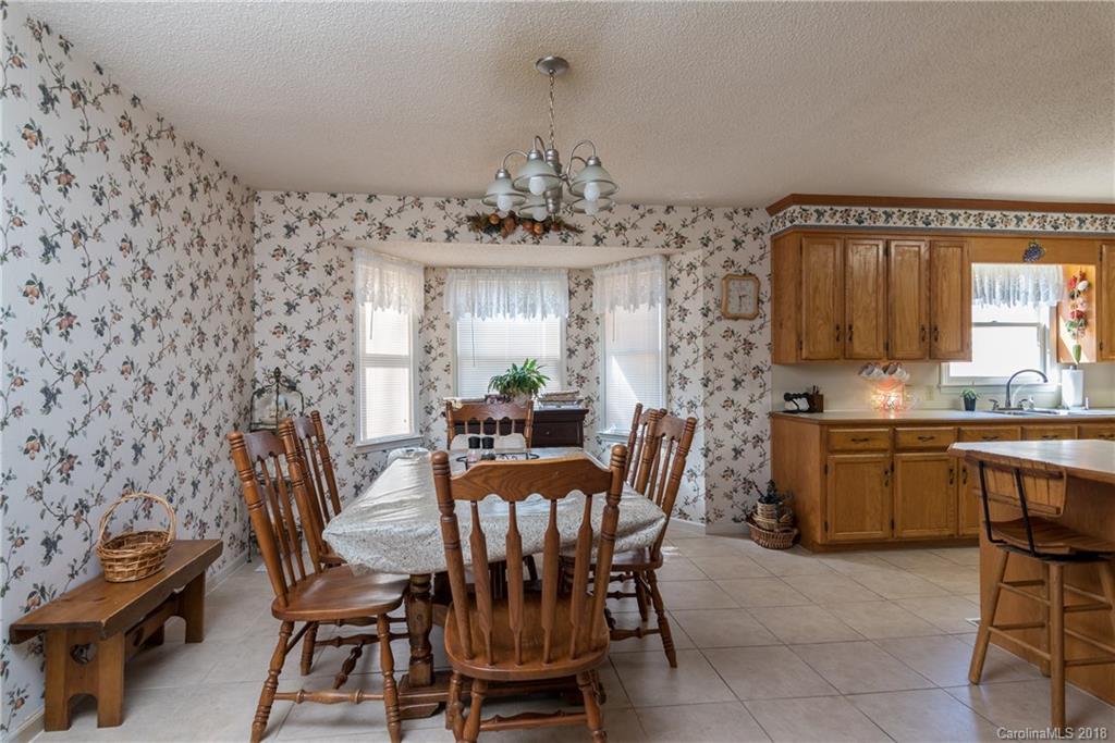 1908 Wildlife Road Charlotte, NC 28214 - Photo 12 of 15 Gallery Image 12