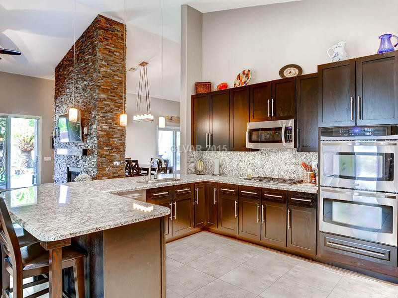 244 Chestnut Ridge Court Henderson, NV 89012 - Photo 7 of 23 Property Photo.
