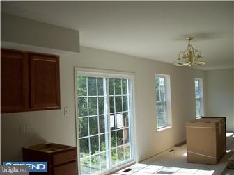 236 Longview Drive Sinking Spring, PA 19608 - Photo 5 of 13 Gallery Image 5